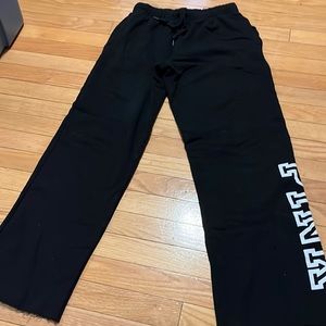 Women’s Pink Sweatpants